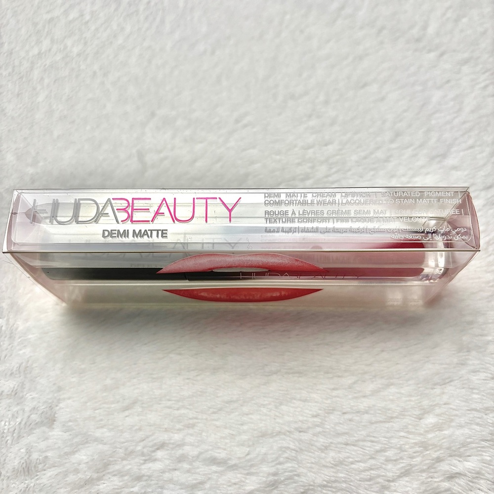 Huda Beauty Bonnie Demi Matte Cream Lipstick Full Size New - Picture 2 of 4
